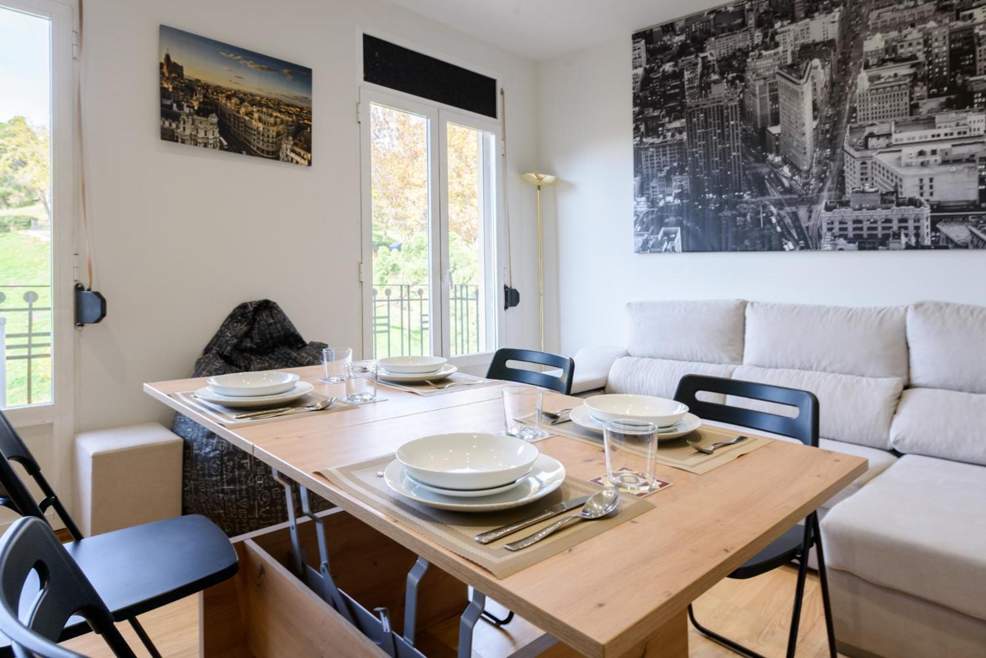 Amplio Piso En Madrid Centro Con Vistas Al Templo De Debod Apartment Екстериор снимка