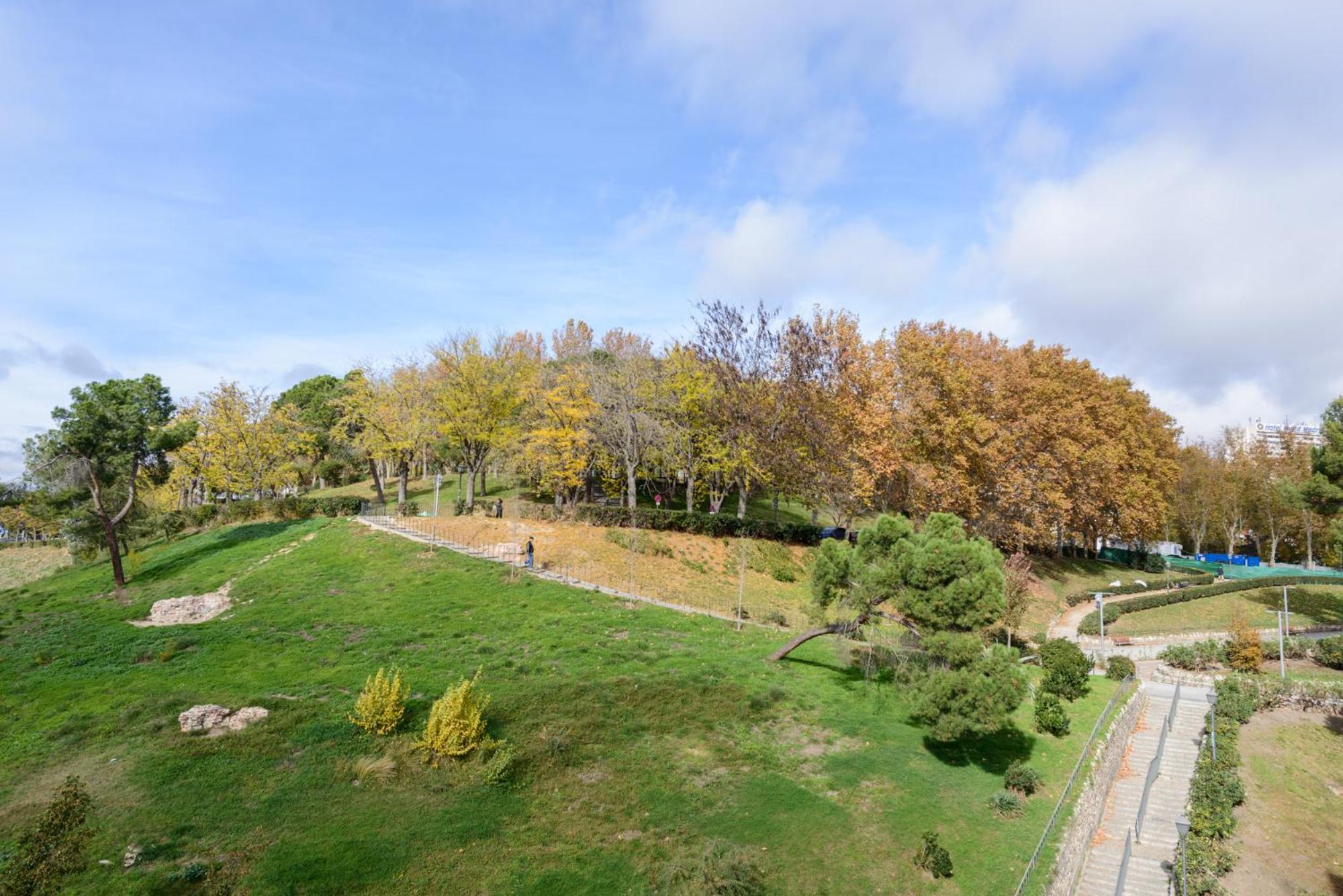 Amplio Piso En Madrid Centro Con Vistas Al Templo De Debod Apartment Екстериор снимка